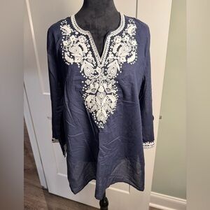 Elie Tahari Embroidered Tunic Navy White split vneck long sleeve cotton